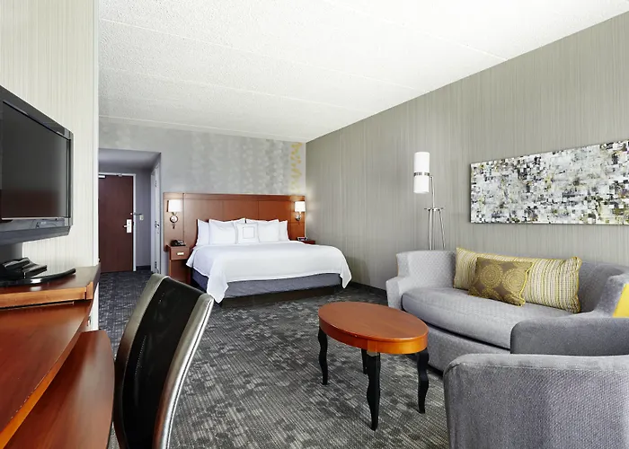 Courtyard North / Happy Valley 3* Phoenix
