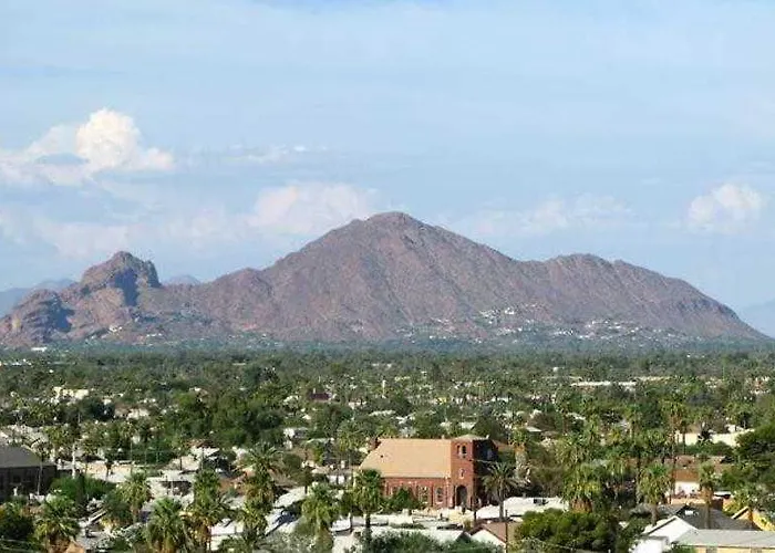 Courtyard North / Happy Valley 3* Phoenix